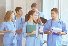 Klinische Rotationen ab Woche 10 in deutschen Lehrkrankenhäusern